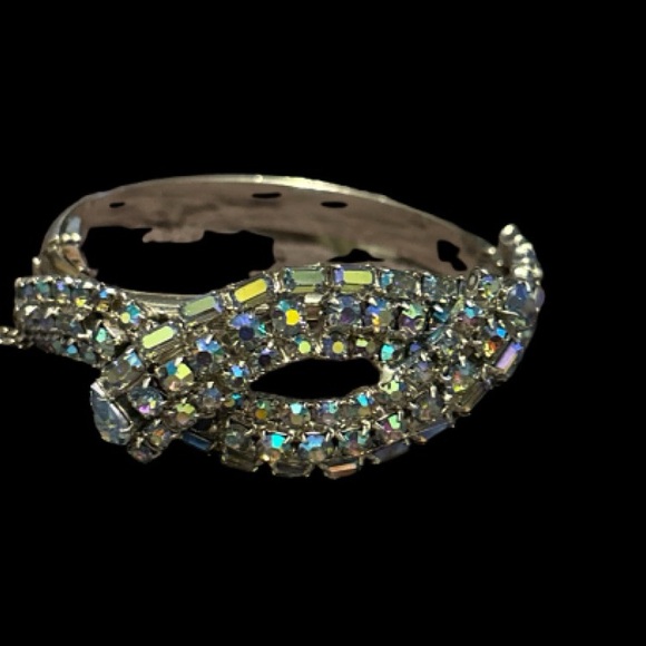 Rare Aurora Borealis Ribbon Rhinestone Bracelet - Picture 5 of 9